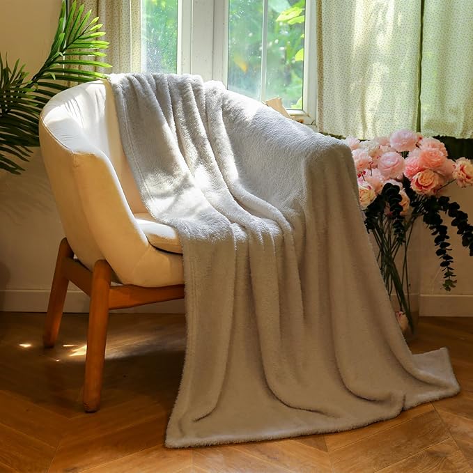 Plush Fleece Throw Blanket for Couch and Bed, Fluffy Fuzzy Cozy Soft Blankets All Season Use (50x60 Inches,Beige)