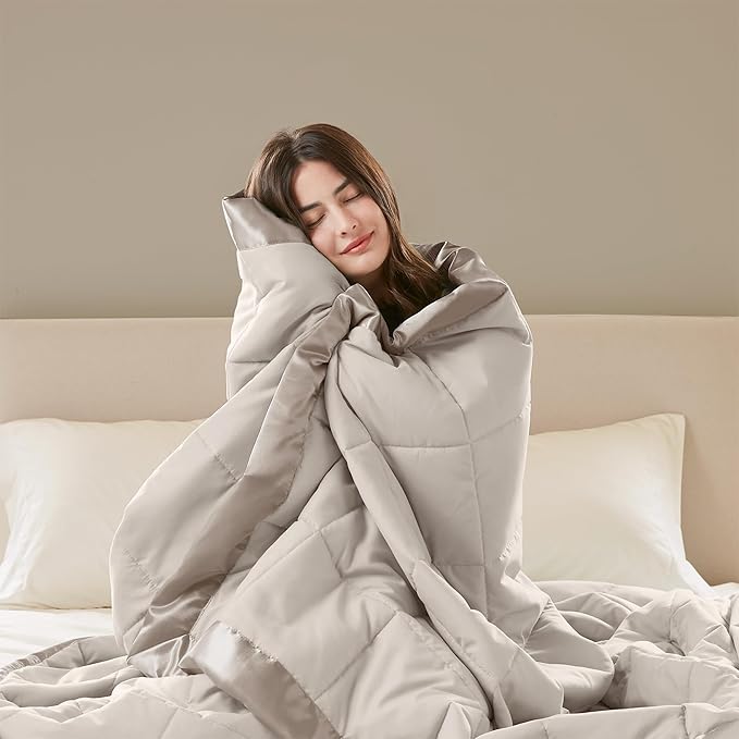 Madison Park Windom Down Alternative Blanket, Premium 3M Scotchgard Moisture Wicking Treatment, Lightweight and Soft Bed Cover For All Season, Satin Trim, Grey Twin