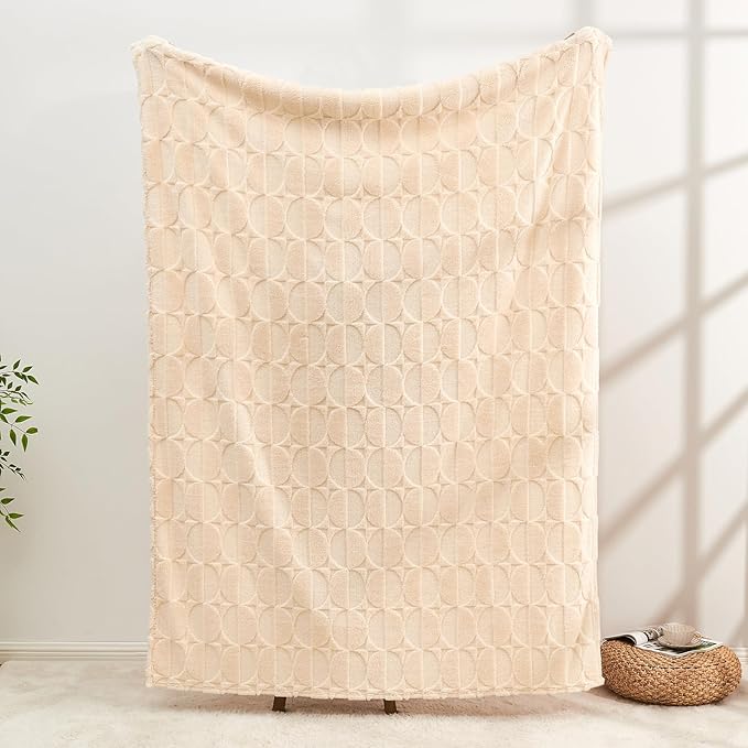 3D Circle Pattern 300 GSM Beige Throw Blanket for Couch - Fluffy Blanket for Women,Warm Spring Throw Blanket, 50x60 Inches