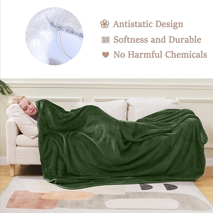 Fleece Blankets Travel Size Summer Blanket All Season Lightweight Throw for The Bed Extra Soft Brush Fabric Winter Warm Sofa Blanket 50"*61"(Travel Green)