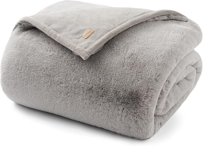 EVERGRACEHOME Luxury Soft Faux Chinchilla Fur Throw Blanket for Couch, Warm Thick Heavy Winter Throw Blanket 1220GSM for Bed, Fluffy Cozy Mink Blanket with Reversible Velvet, Silver Taupe, 60"x80"