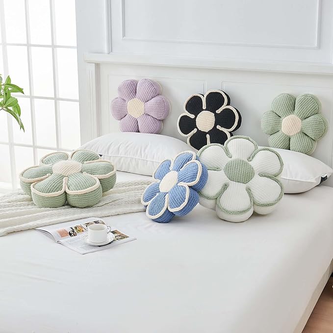 Kcvvcr Flower Pillow, Soft Flower Decorative Throw Pillow, Cute Daisy Flower Shaped Seating Floor Cushion Room Décor Plush Pillows for Sofa Couch Bed (13.7 Inch, White)