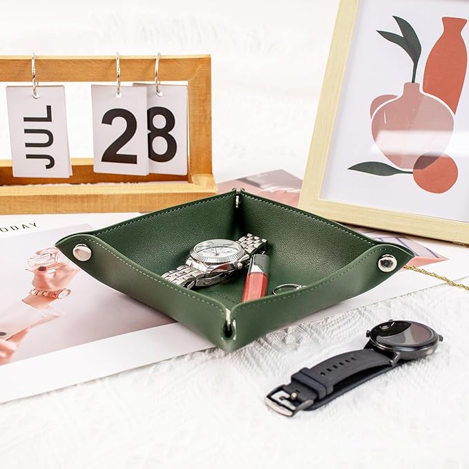 SANQIANWAN PU Leather Arc Edge Jewelry Valet Tray for Man and Women, Portable Mini Entryway Table Tray Bedside Nightstand Desk Tray Small Travel Dish Plate for Key,Wallet,Watch,Coin (DarkGreen)