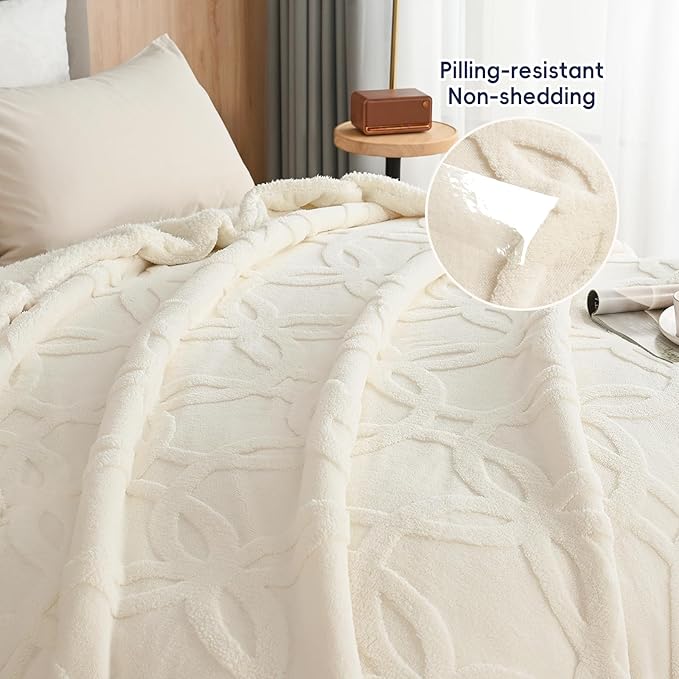 PHF Soft Sherpa Fleece Blanket Queen Size for Bed, 510GSM Fleece Lightweight Yet Warm Blanket, No Shed No Pilling, 90" x 90", Tufted Jacquard Cozy Thick Bed Throw for Home Decor Gift, Cream