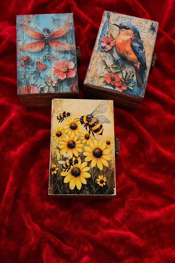 RK Collections Bee Trinket Box I Animal Jewelry Keepsake Box I Bee Lovers Gift Idea For Animals (4x2.75)