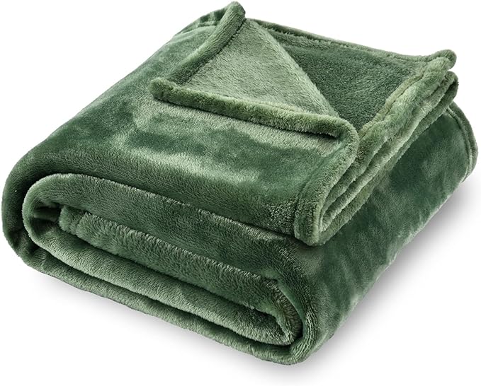 SOCHOW Flannel Fleece Blanket Twin Size, All Season Super Soft Cozy Blanket for Bed or Couch, Olive Green, 60" X 80"