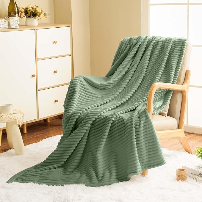 Vessia Flannel Fleece Twin Size Blanket for Bed,Couch,Sofa(60x80inch), 300GSM Microfiber Sage Green Striped Bed Blanket for Adults, Super Soft Warm Cozy Lightweight Ribbed Home Decor for All-Season