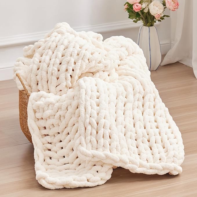 Chunky Knit Throw Blanket, 80''*90'' Knitted Throw Chenille Yarn for Bed Couch, Handmade Cream Crochet Big Thick Blanket, Machine Washable Cute Comfy Blanket for Home Decor