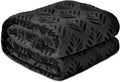 Exclusivo Mezcla King Size Fleece Blanket for Bed, Super Soft and Cozy Blankets All Season Use, Leaves Pattern, Plush Fuzzy Lightweight, Black, 90x104 Inch