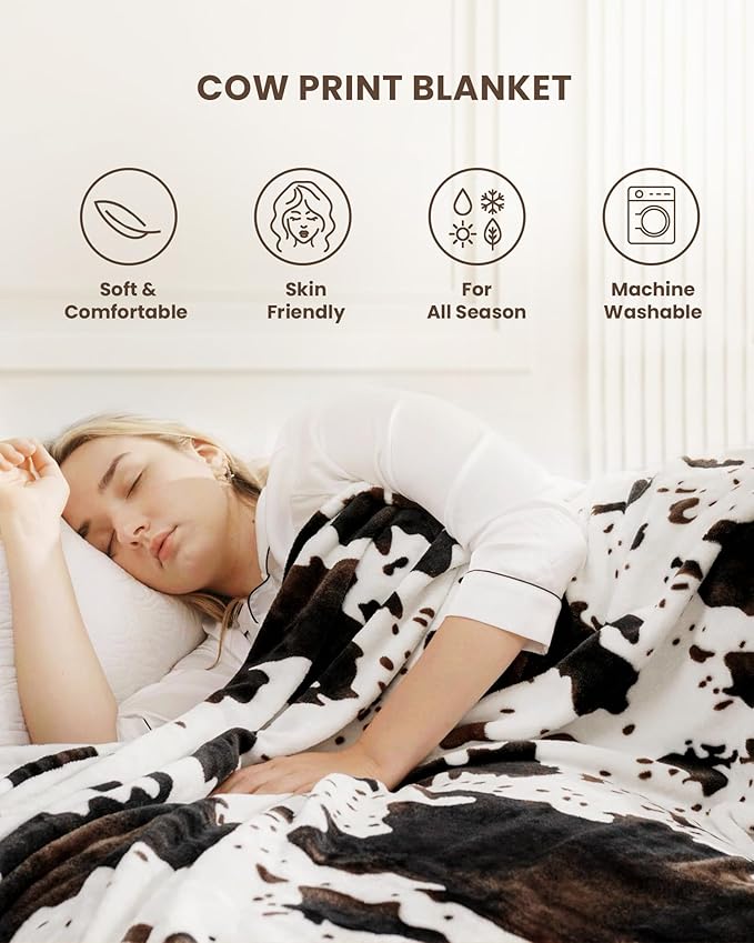 Cow Print Blanket Ultra Soft Flannel Throw Blanket for Couch Bed, Cute Cozy Lightweight All-Season Fleece Blanket King, Gift for Women & Girls, 90×108 Inches Black & White