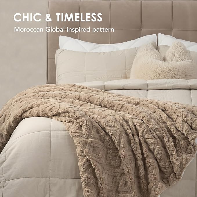 EverGrace Jacquard Boho Sherpa Fleece Throw Blanket for Couch, Super Soft Cozy Fuzzy Plush Blankets for Winter, Reversible Thick Warm Blanket for Bed, Sofa, Living Room, Khaki Tan, 50" x 60"