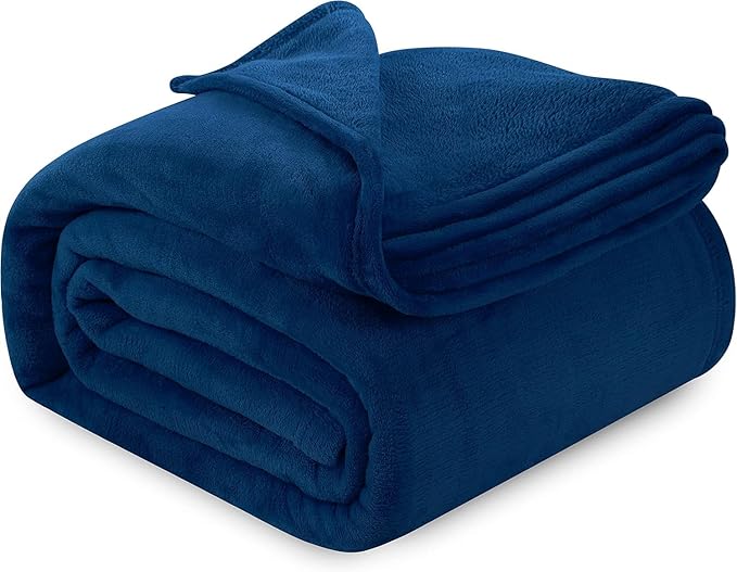Utopia Bedding Navy Fleece Blanket Twin Size Lightweight Fuzzy Soft Anti-Static Microfiber Bed Blanket (60x80 Inch)