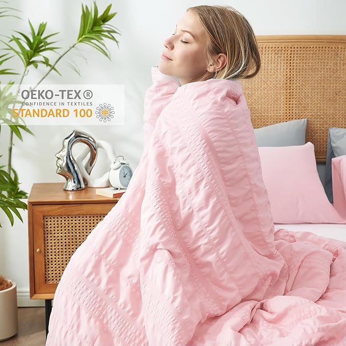 Cozy Bliss Seersucker Cooling Comforter Full Size, Q-Max 0.45 Reversible Lightweight Cooling Blanket, Breathable Silk Smooth Summer Bedding Quilt for Hot Sleepers Night Sweats Pink