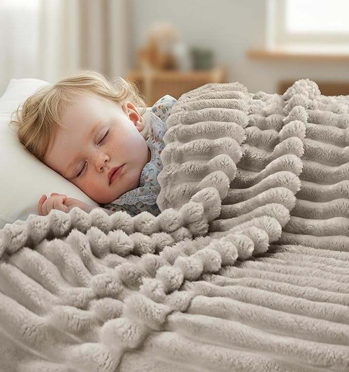 Utopia Bedding Linen Striped Fleece Blanket Twin Size – Fluffy, Warm & Lightweight Ribbed Throw for Bed, Sofa & Chair - Soft Cozy Blanket for Home Décor & Gifting (60x80 Inches)