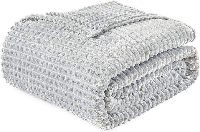 EMME Fleece Blanket Queen Size Luxury Flannel for Couch Bed Sofa Chair, Soft, Plush, Warm and Cozy Blanket with Geometric Grid Design (Light Grey, 80'' x 90'')