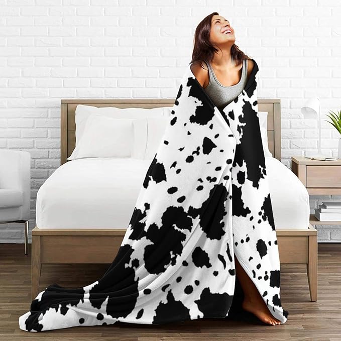 Cow Blanket for Adults, Cow Print Blankets and Throws, Cowhide Blanket for Girls, Cute Blankets for Teen Girls, Cow Print Stuff for Women, Highland Cow Decor for Bedroom, Cow Gifts for Women 50"x 60"