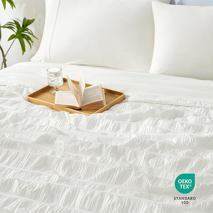 Cozy Bliss Vertical Striped Seersucker Cooling Comforter Queen Size, Lightweight Airflow Silky Cooling Bedding with Q-Max>0.45 for Bedroom, Home Decor, Hot Sleepers & Night Sweats, White 90"x90"