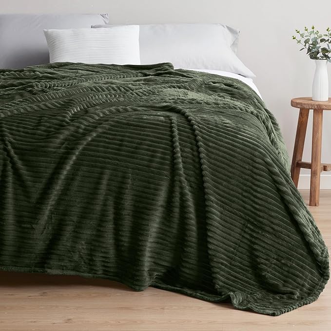 Nestl Green Blanket Queen Size for Bed - Cozy Warm Fuzzy Blankets for Women, Plush Large Fleece Throws for Girls - Olive Green, 90 x 90 Inches