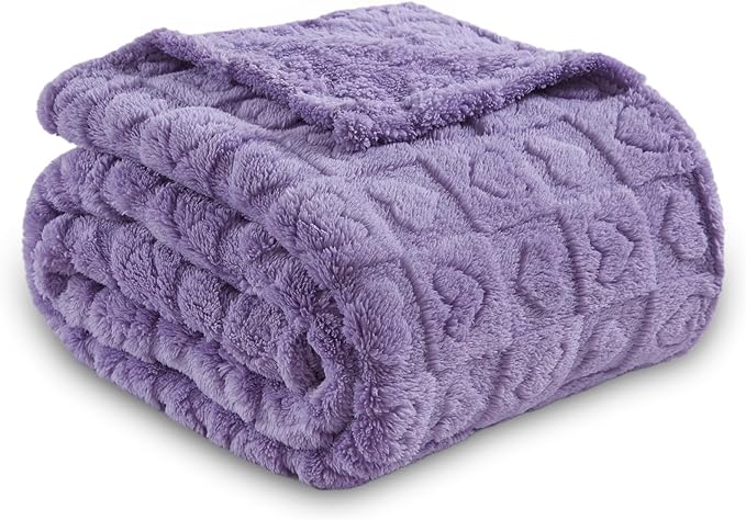 NEWCOSPLAY Super Soft King Blanket Lavender Premium Silky Flannel Fleece 3D Heart Checkered Lightweight Bed Blanket All Season Use (Lavender Heart, King(90"x110"))
