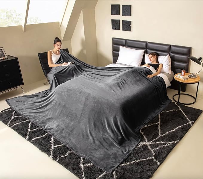 COOVA Oversized King Fleece Blanket 120x138 inches, Soft Cozy Warm Giant Extra Large 10'x11.5' Blanket for Bed, Sofa, Couch,Travel, Camping, California Huge Flannel Big Throw Blanket, Dark Grey