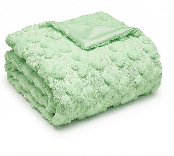 Horaldaily St. Patrick's Day Solid Blanket Throw, Green Shamrock Soft Fuzzy Plush Faux Fur Cozy Blankets for Couch Sofa Bed Lounging, Ideal Gifts for Kids Adults Wife Self, 50x60