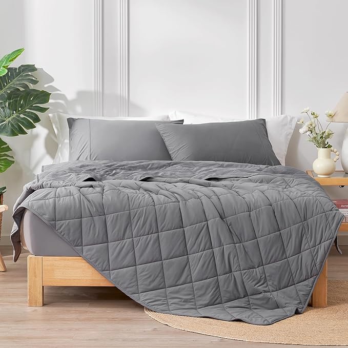 Cozy Bliss Cooling Blanket for Hot Sleepers King Size, Q-Max 0.45 Cooling Comfort, Cold Blankets for Night Sweats Sleeping, Ultra-Cool Lightweight Breathable Blanket for Bed, Glacial Grey