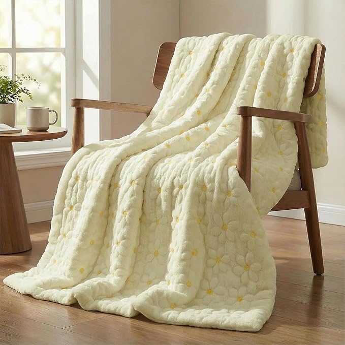 Horaldaily Spring Summer Throw Blanket, Beige Daisy Soft Fuzzy Plush Faux Fur Cozy Blankets for Couch Sofa Bed Lounging, Ideal Gifts for Kids Adults Wife Self, 60x80