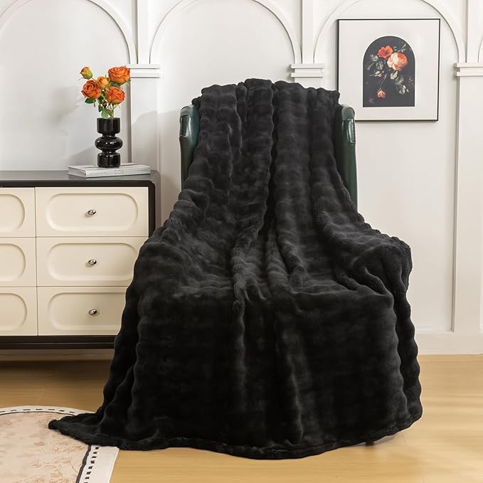 YUSOKI Luxury 3D Bubble Light Weighted Throw Blanket 1.8lb,All Ages,Home Decoration, (Black,50 * 60inches)