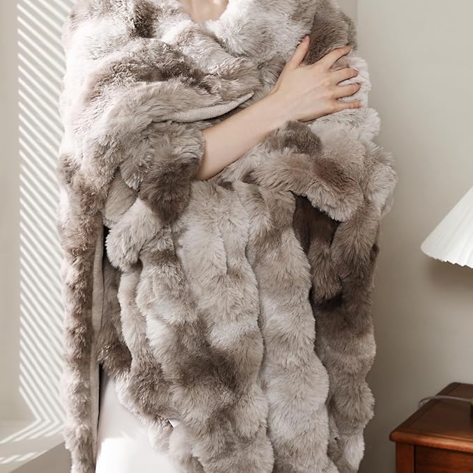 Faux Rabbit Fur Throw Blanket for Couch, Fluffy Warm Plush Thick Bubble Blanket for Bed Sofa Living Room, Soft Cozy Furry Blanket, 50x60 inches, Tie-dye Brown