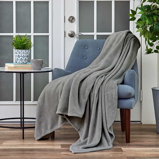 Cosy House Collection Everyday 1500 Series Fleece Blanket - Couch & Travel Essentials - All Season, Stays Fresh & Clean - Soft, Breathable & Skin-Friendly (Throw, Grey)