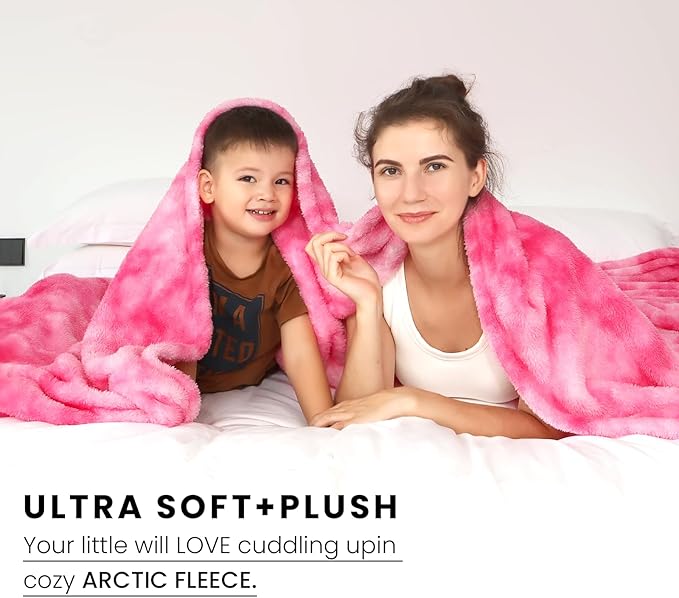 Cute Pink Blanket for Teen Girls Women, Y2K Aesthetic Throw Blanket, Room Decor Cute Stuff for Teen Girls, Soft Fuzzy Comfy Blanket for Bed Couch, Birthday Gifts for Teen Girls Women