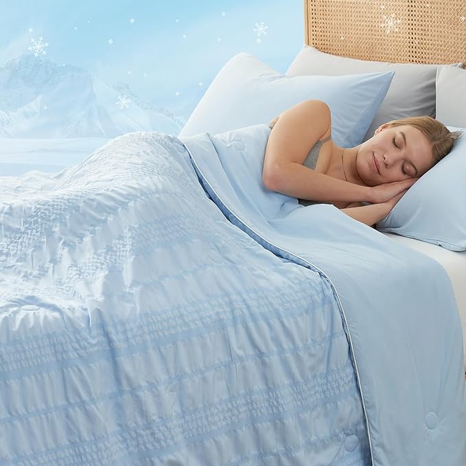 Cozy Bliss Seersucker Cooling Comforter Queen Size, Q-Max 0.45 Reversible Lightweight Cooling Blanket, Breathable Silk Smooth Summer Bedding Quilt for Hot Sleepers Night Sweats Cold Blue