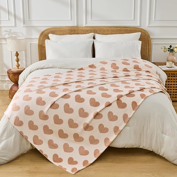 FY FIBER HOUSE Heart Flannel King Blanket Soft Cozy Blankets for Lover Gifts All Season Use, 90x108 Inches, Khaki