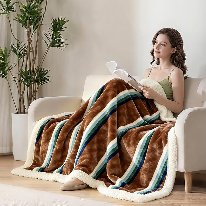 Fleece Bed Blankets, Twin Size 45 Inch × 60 Inch, Soft Plush Thick Warm Fluffy, Reversible Flannel Blanket for Sofa, Couch, Bed, All Seasons,Christmas Birthday Gift for Women Her