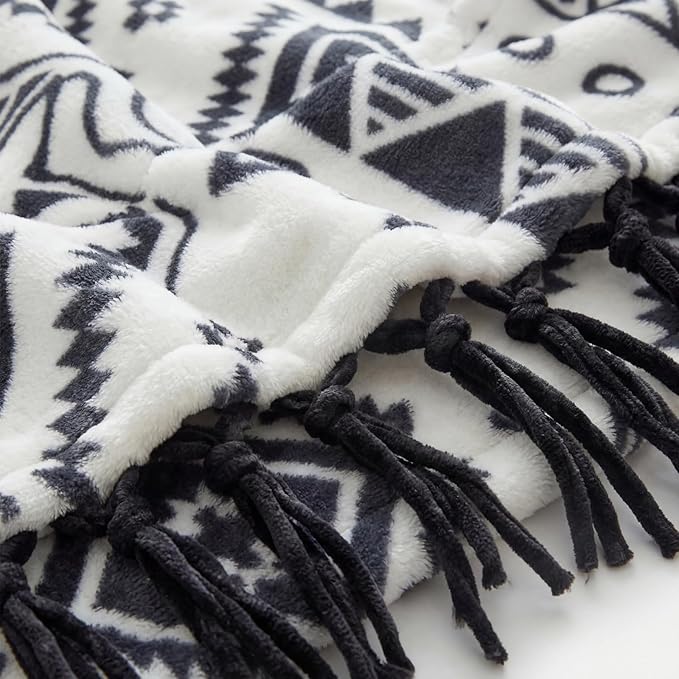 CASAAGUSTO Boho Throw Blanket - Black and White Decorative Blankets with Tassel, Printed Flannel Bohemian Blanket for Chair, Bed, Sofa, Couch(60 * 80, Black and White)