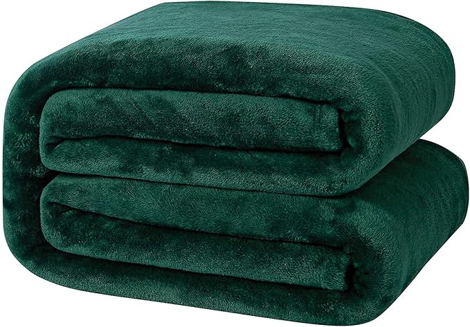 StangH Super Soft Green Fleece Blanket - Fall Flannel Fuzzy Bed Blanket Throw for Couch/Office/Dog, Lightweight Microfiber Plush Baby Blankets, (Throw Size 50 x 60, Forest Green)