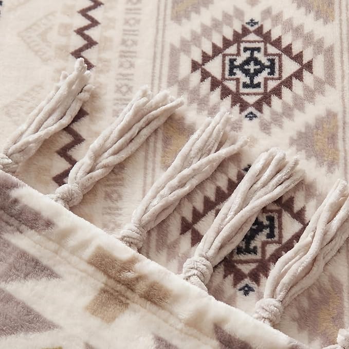 CASAAGUSTO Boho Throw Blanket - Beige and Gray Decorative Blankets with Tassel, Printed Flannel Bohemian Blanket for Chair, Bed, Sofa, Couch(60 * 80, Beige and Gray)