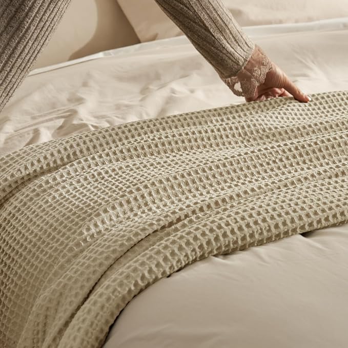 PHF Ultra Soft Waffle Weave Blanket Queen Size 90"x 90"- Washed Lightweight Breathable Cozy Woven Blanket for Bed - Aesthetic Decor for Couch Bedding Sofa Home Car - Khaki