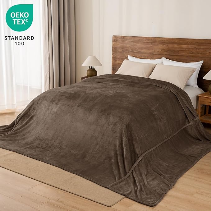 PHF Oversized King Big Fleece Blanket 120"x120", No Shed No Pilling Extra Large Soft Blanket, Giant 10'x 10' Lightweight for Bed, Sofa Travel and Camping, Suitable for All Season, Cocoa Brown
