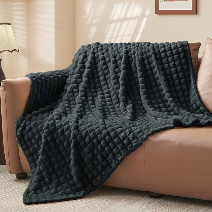 BEDELITE Charcoal Gray Throw Blanket Twin Size for Bed- Super Soft and Warm 3D Checkered Fluffy Fuzzy Fleece Blanket, Luxurious Plush Cozy Blanket for Room Decor for Spring and Summer, 60x80 inches
