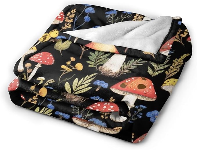 Red Mushroom Throw Blanket - Soft Plush Fleece Blankets- Cozy Mushroom Stuff Gifts for Women Girls Kids 50"X60"