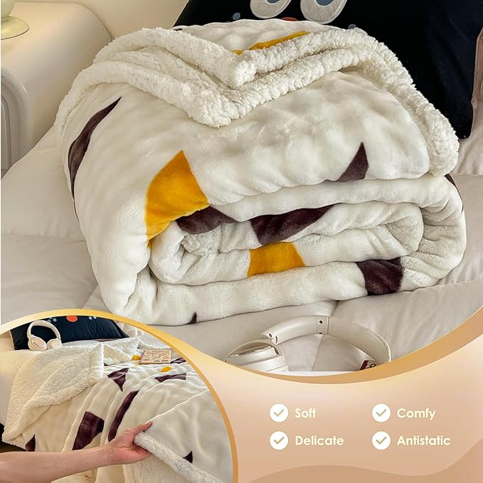 Twin Size Fleece Blanket Gift for Women - Fleece Plush Cozy Thick Warm Blanket, Soft Microfiber Bedding Bedroom Decor Winter 45x60 Inches