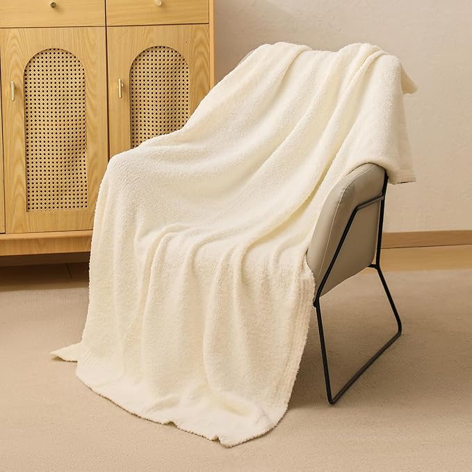 bearberry Super Soft Fluffy Throw Blanket Lightweight Cozy Warm Throw Blankets for Couch Bed Sofa All Season(Cream, 40”x50”)