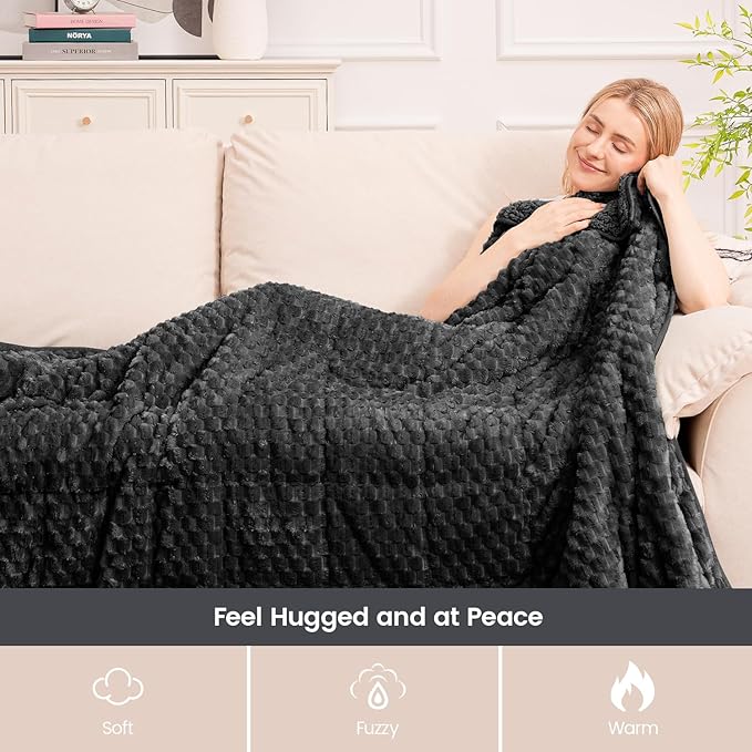 Super Fuzzy Soft Fleece Sherpa Weighted Blanket 20 lbs for Adults, 3D Imitation Turtle Shell Luxury Weighted Throw for Better Sleep, Dual Sided Cozy Heavy Blankets for Couch Bed, Black, 60" x 80"