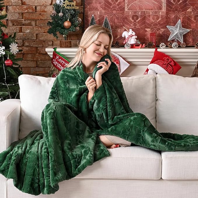 Krifey Faux Fur Throw Blanket, Super Soft Cozy Blanket, Luxury Fluffy Blanket Warm Bed Throw, Plush for Women, Dark Green, 50" x 60"