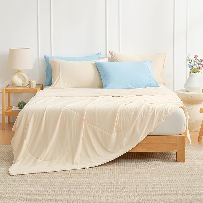 Cozy Bliss Cooling Comforter Twin Size, Cooling Blankets for Hot Sleepers and Night Sweats, Yellow Summer Comforter for Twin Size Bed, Breathable Soft Lightweight Silk Smooth
