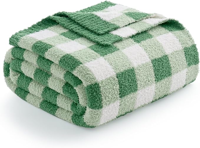 Snuggle Sac St.Patrick's Day Blanket for Couch, Super Soft Cozy Warm Knit Netural Decorative Fluffy Blankets, Reversible Buffalo Plaid Microfiber Throws for Sofa Bed, Plaid Green, 50x60 Inches