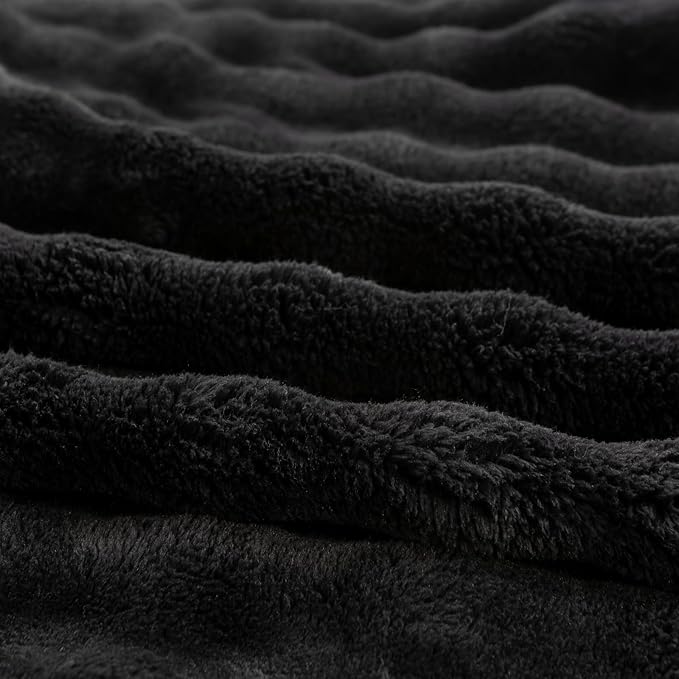 YUSOKI Luxury 3D Bubble Light Weighted Throw Blanket 2.8lb,All Ages,Home Decoration, (Black,60 * 80inches)