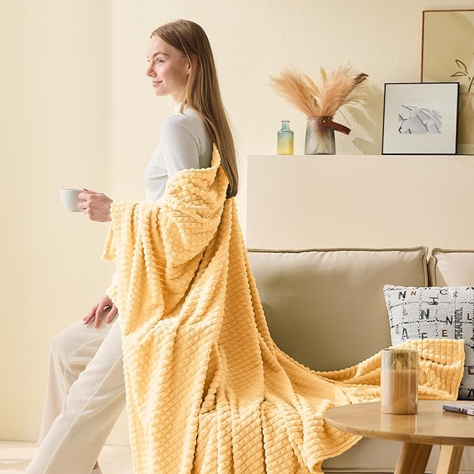 EMME Fleece Throw Blanket Luxury Flannel for Couch Bed Sofa Chair, Soft, Plush, Warm and Cozy Blanket with Geometric Grid Design (Yellow, 50'' x 60'')