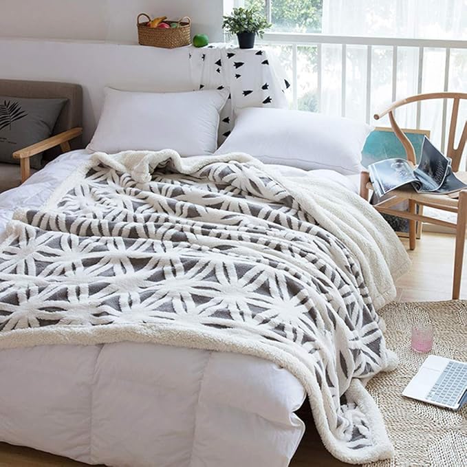 LOMAO Sherpa Fleece Blanket Easter Gifts for Mom Cozy Soft Throw Blanket for Women Men Dual Sided Couch Sofa Bed Blanket (Grey, 71''x 80'')